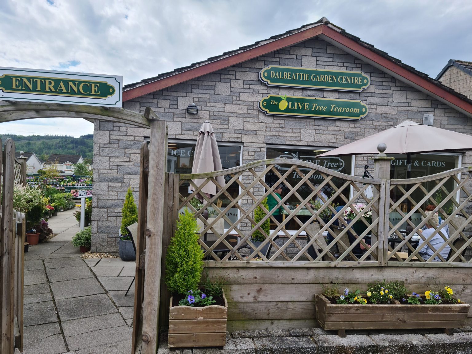 Sunday lunchtime gettogether at the Olive Tree, Dalbeattie Garden